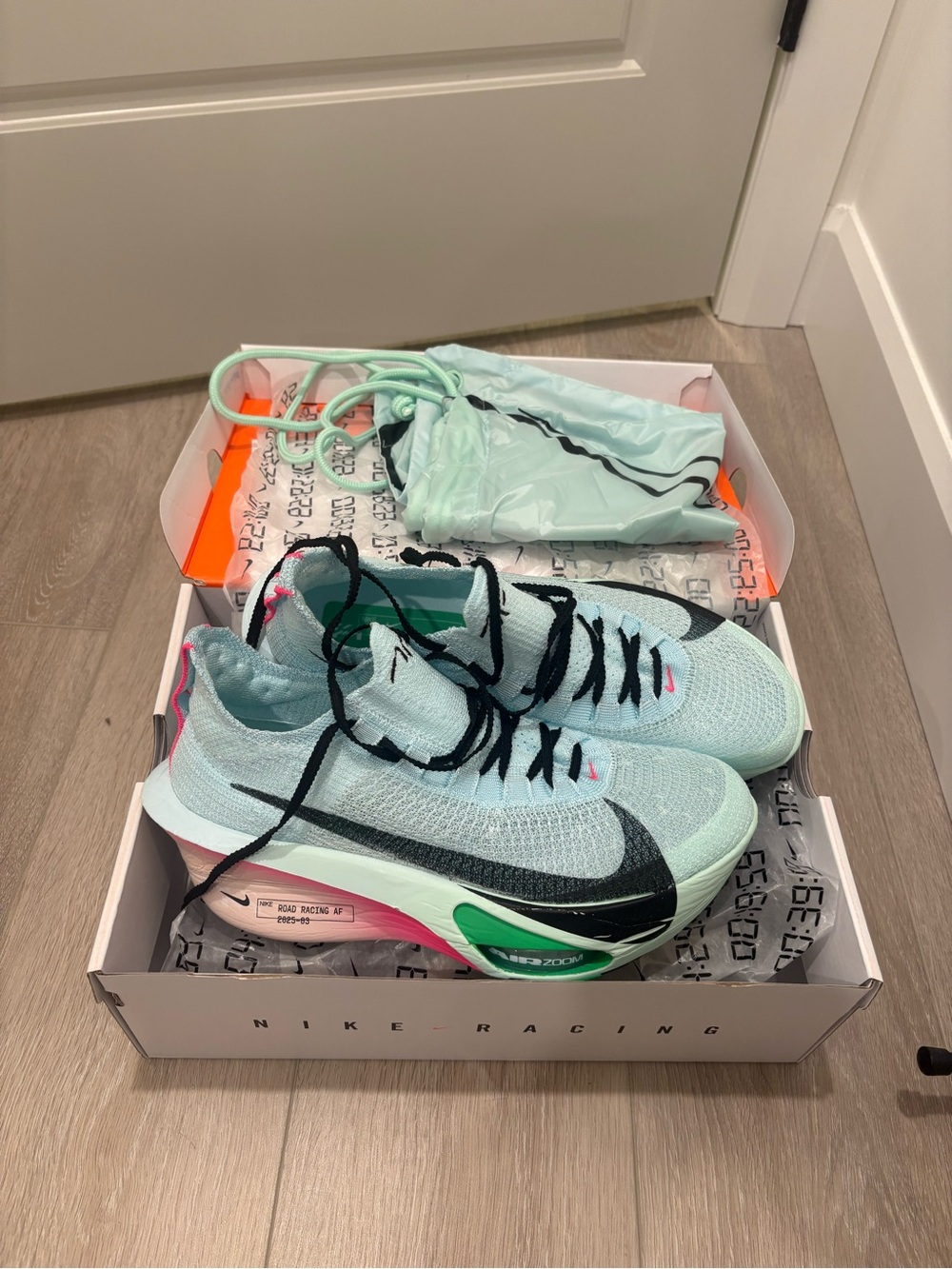 Brand new Women’s Nike Alphafly 3 size 11